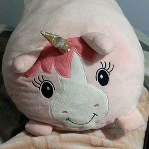 a unicorn stuff animal